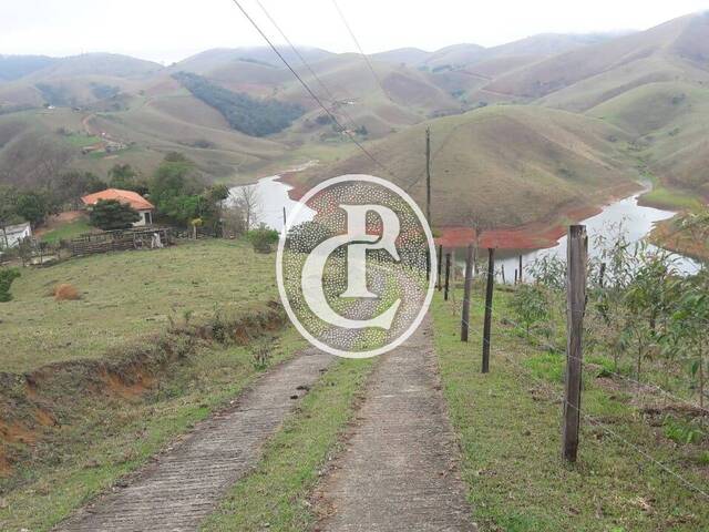 #1892 - Sítio para Venda em São José dos Campos - SP