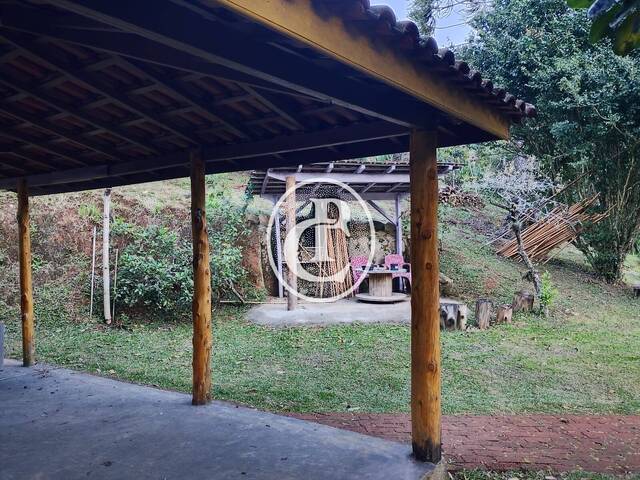 #1904 - Casa para Venda em São José dos Campos - SP
