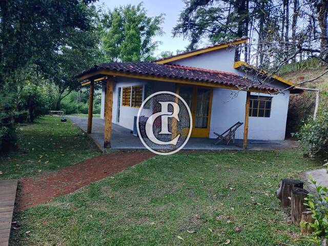 #1904 - Casa para Venda em São José dos Campos - SP