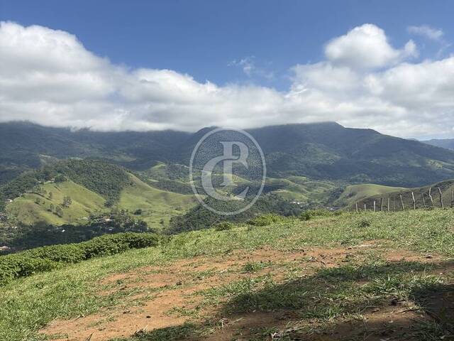 #1912 - Chácara para Venda em São José dos Campos - SP