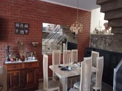 #373 - Casa para Venda em Jacareí - SP