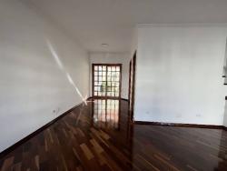 Casa para Venda em São José dos Campos - 5
