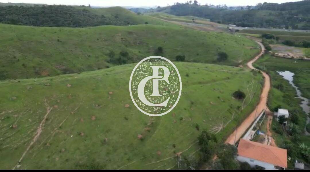 Terreno, 70 hectares - Foto 1