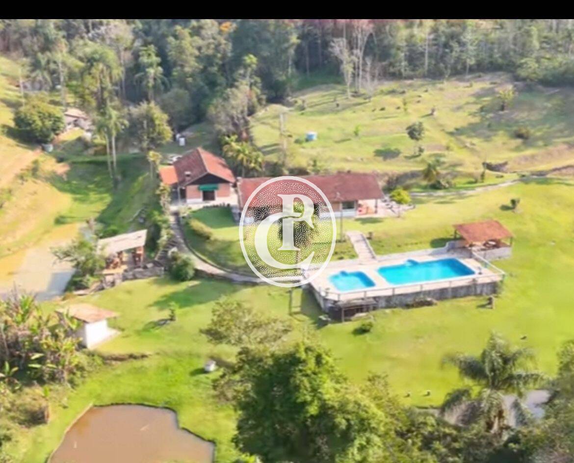 Sítio, 5 quartos, 550 m² - Foto 2