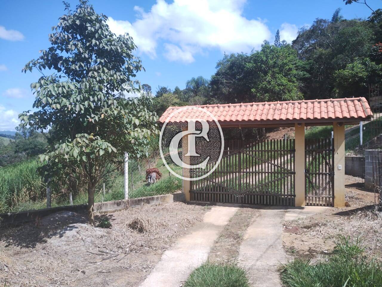 Chácara, 2 quartos, 1500 m² - Foto 1