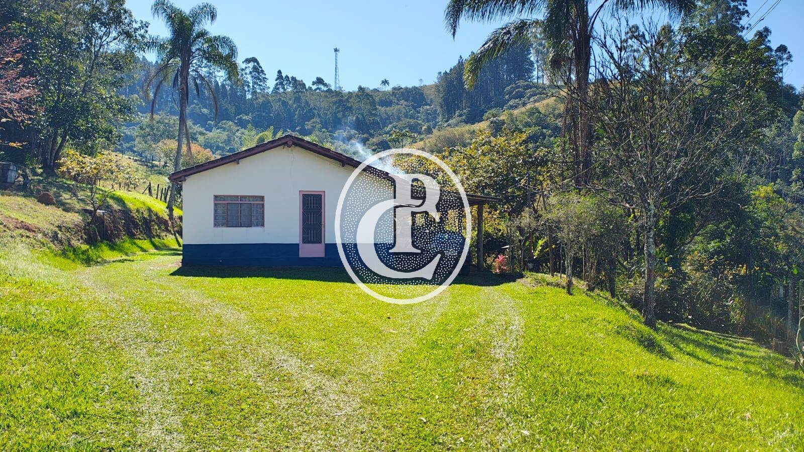 Sítio, 3 quartos, 4 hectares - Foto 1