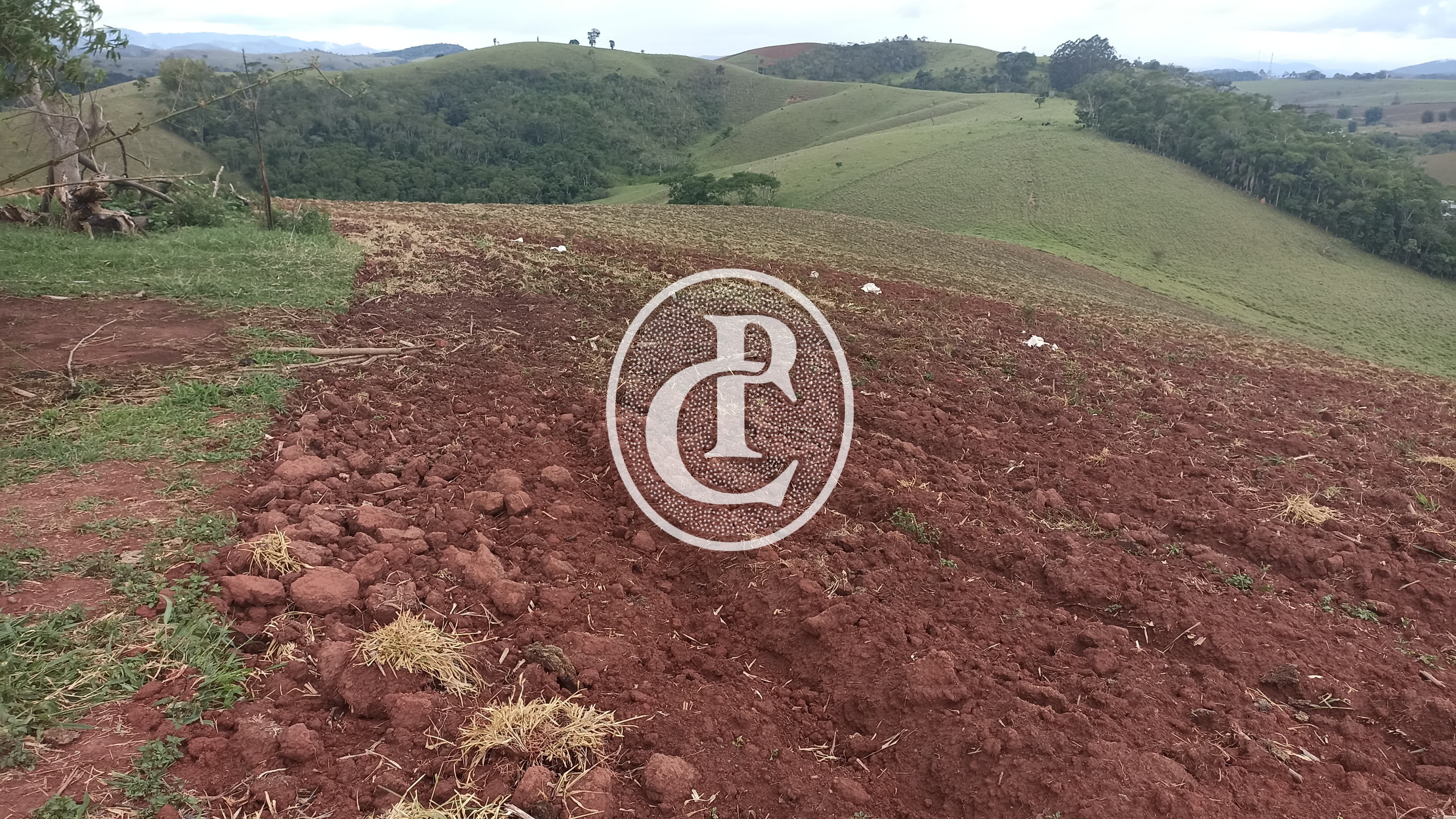 Terreno, 70 hectares - Foto 2