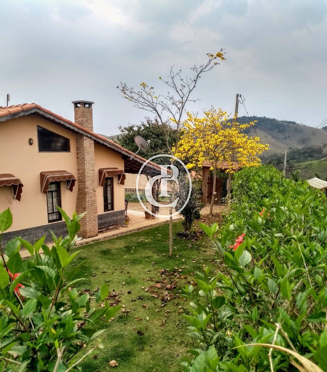 Chácara, 2 quartos, 2000 m² - Foto 1