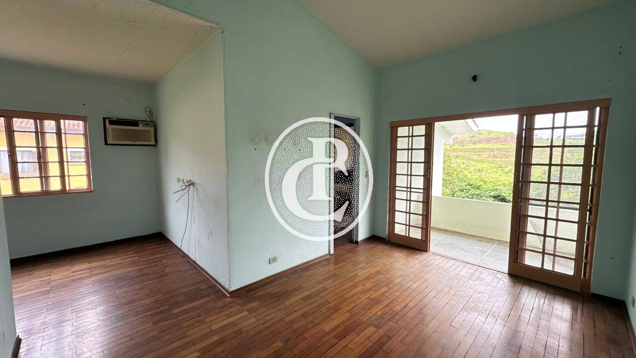 Sobrado, 4 quartos, 290 m² - Foto 4