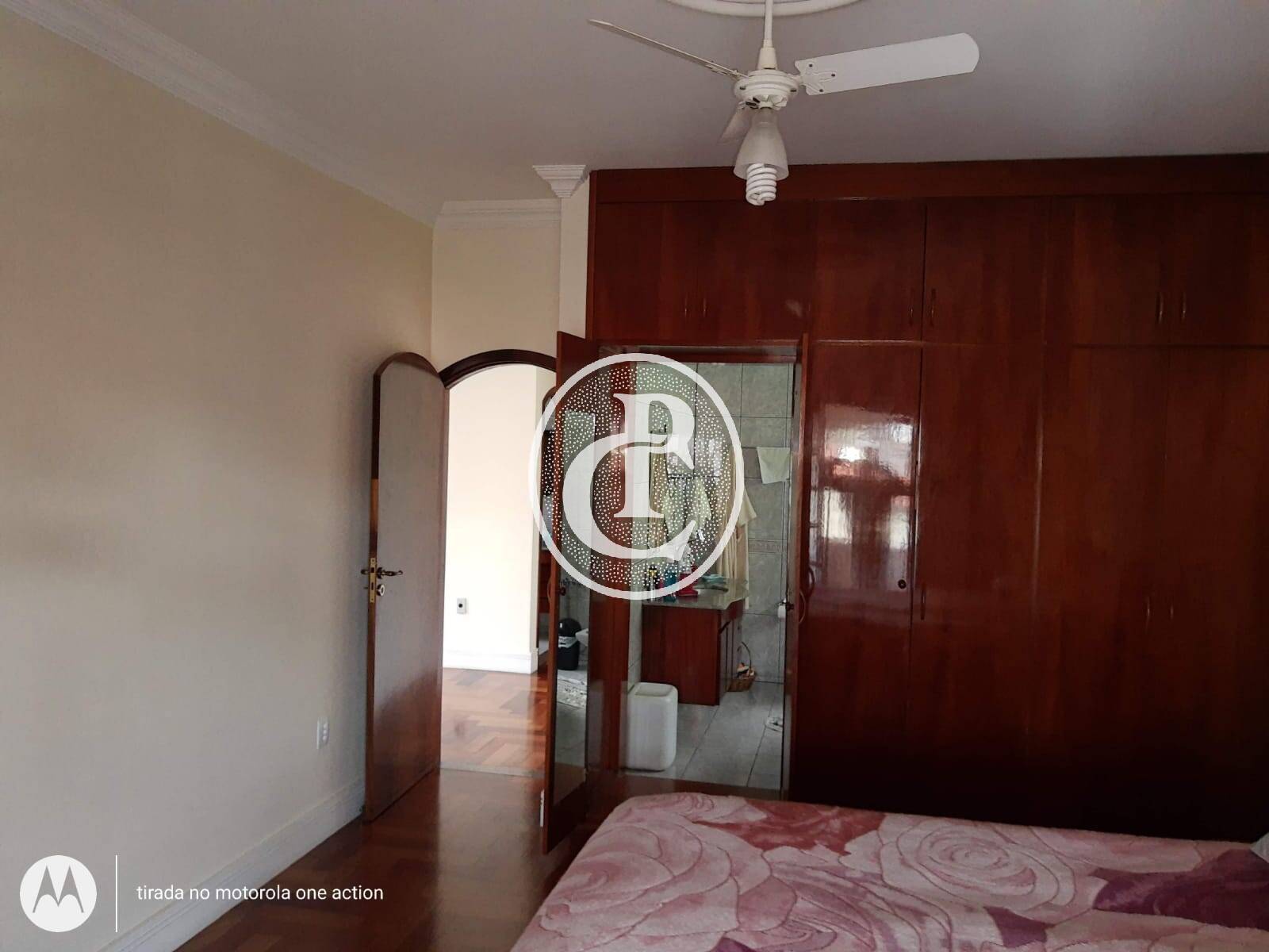 Casa, 4 quartos, 265 m² - Foto 6