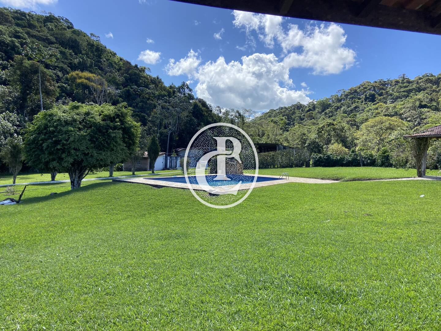 Sítio, 4 quartos, 24 hectares - Foto 11