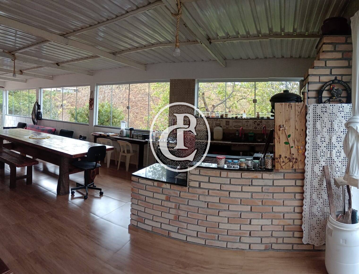 Sítio, 2 quartos, 5000 m² - Foto 1