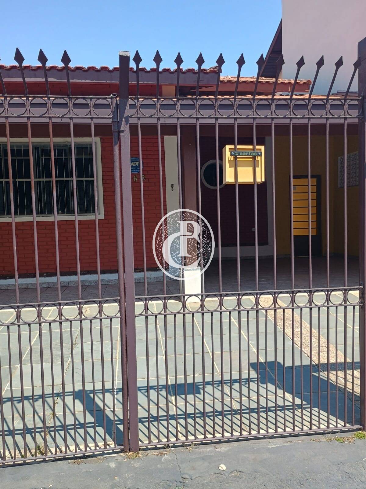 Casa, 3 quartos, 250 m² - Foto 1