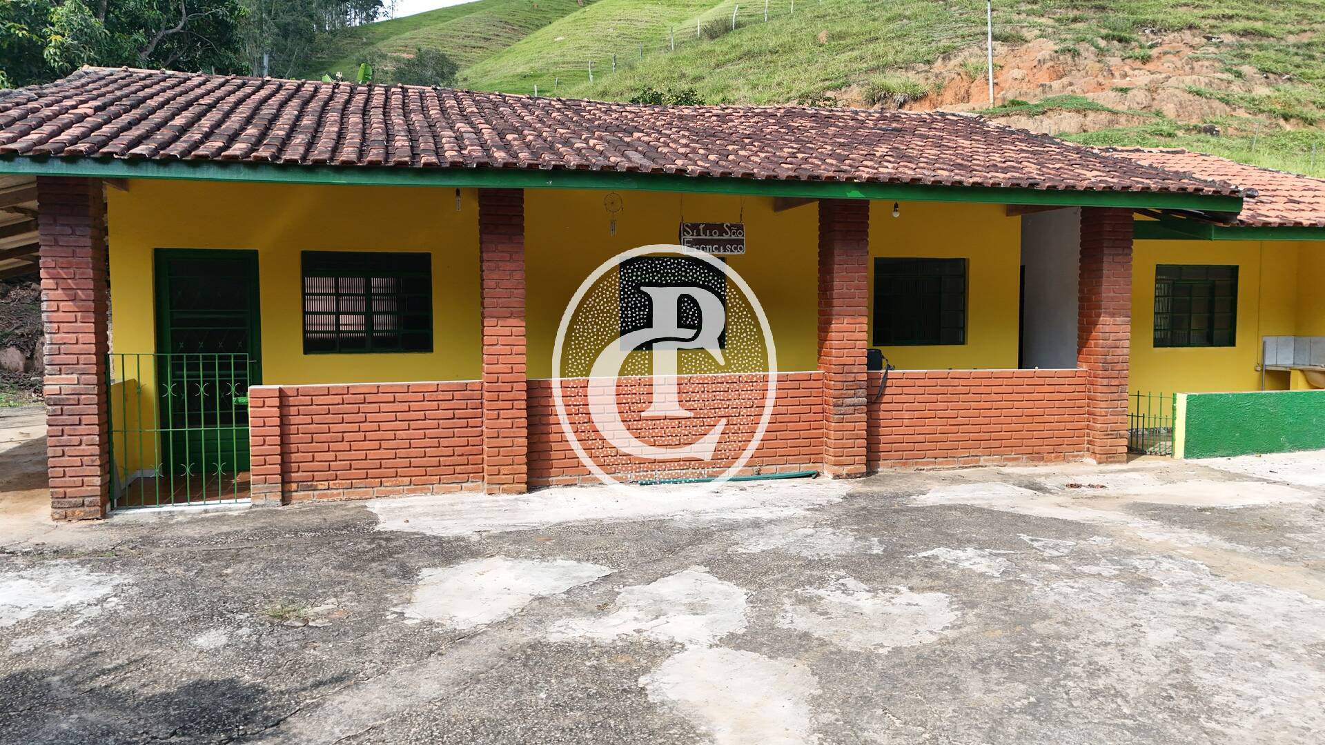 Sítio, 2 quartos, 4 m² - Foto 9