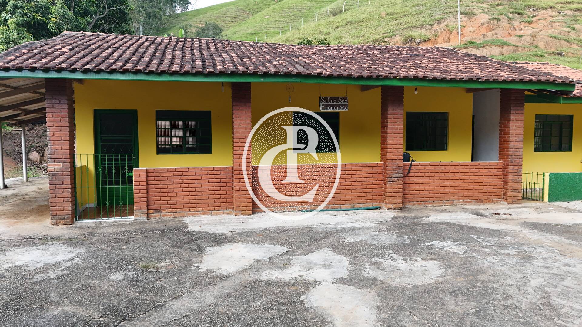 Sítio, 2 quartos, 4 m² - Foto 11