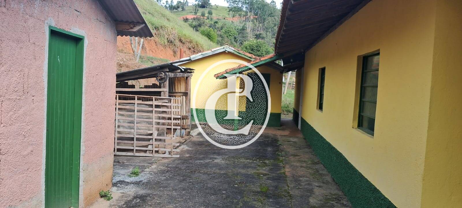 Sítio, 2 quartos, 4 m² - Foto 23