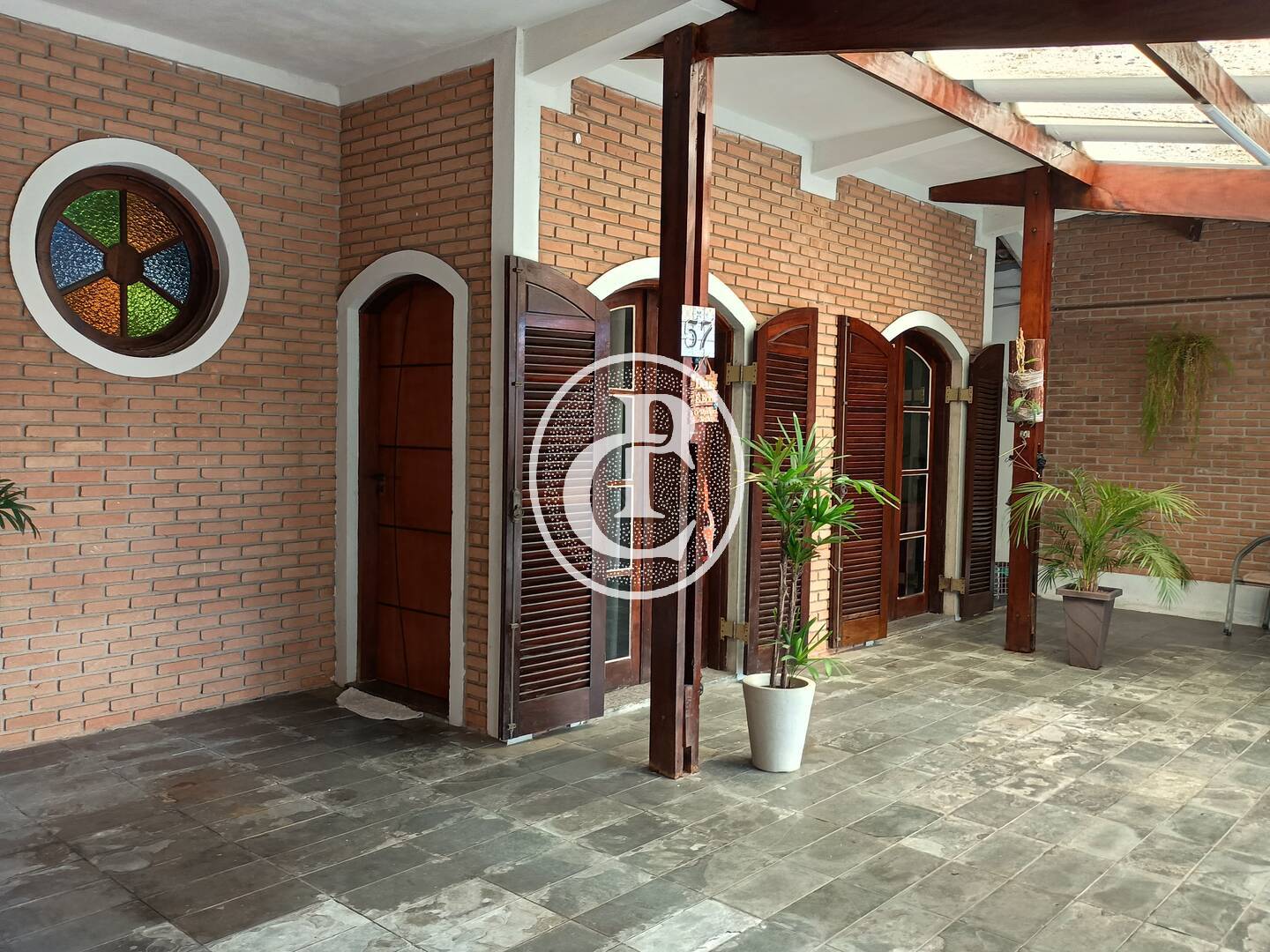 Casa, 3 quartos, 240 m² - Foto 1