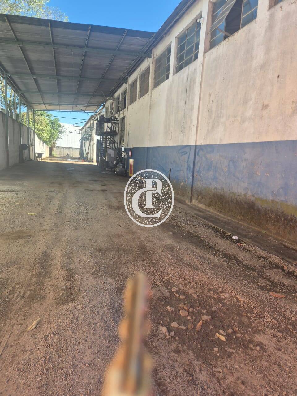 Sala-Conjunto, 1350 m² - Foto 3