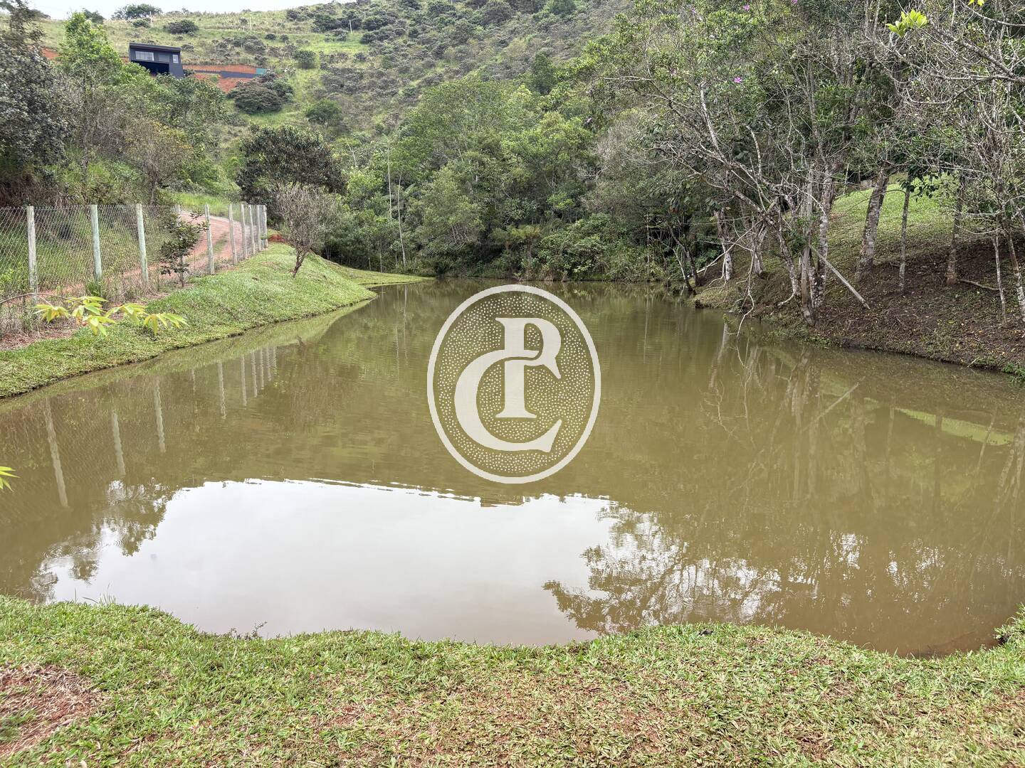 Sítio, 2 quartos, 2 hectares - Foto 1