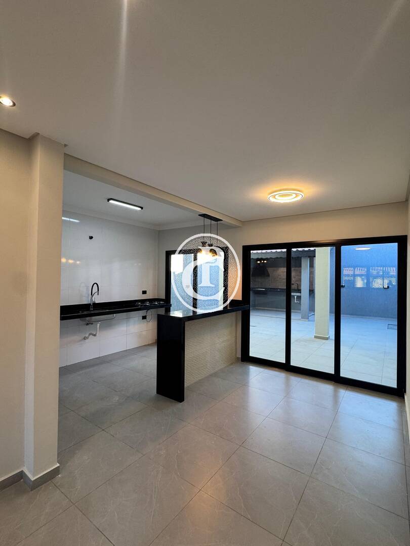 Casa, 3 quartos, 200 m² - Foto 14