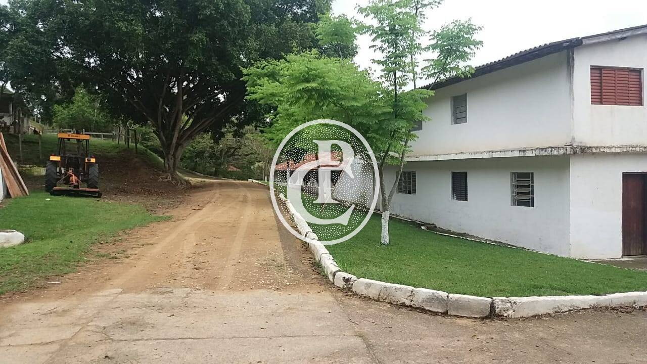 Sítio, 7 quartos, 580 m² - Foto 1