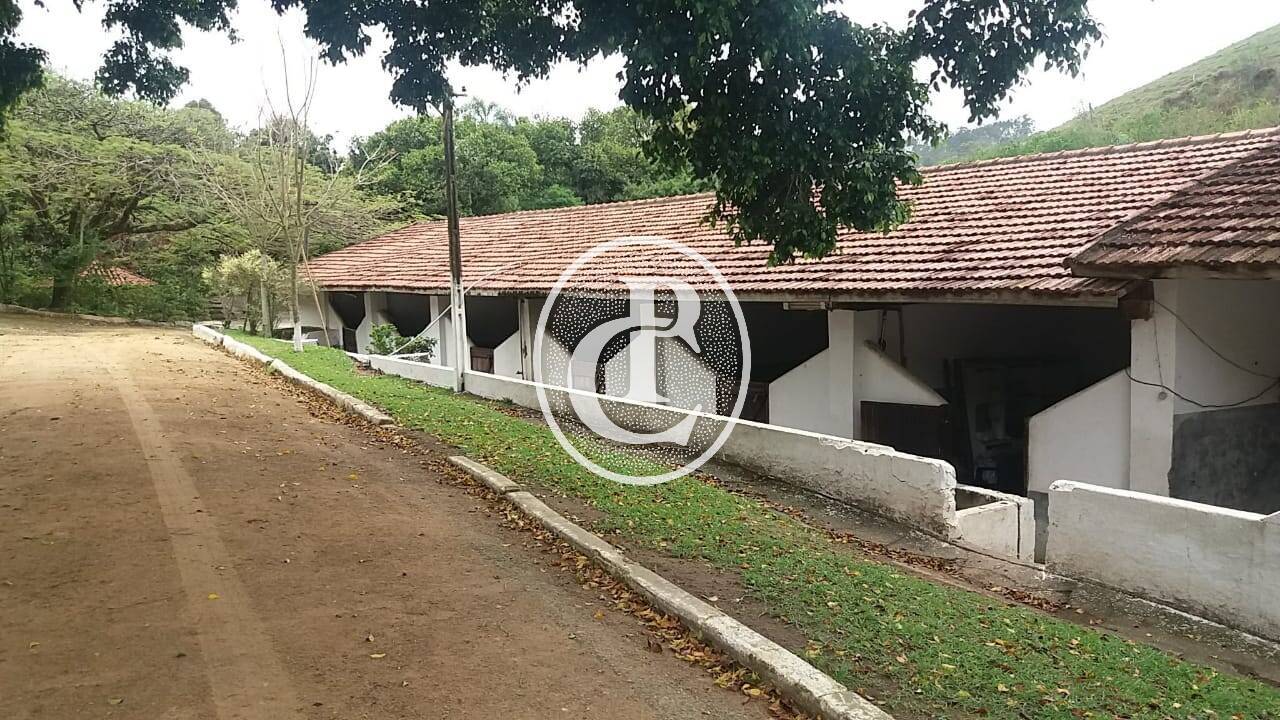 Sítio, 7 quartos, 580 m² - Foto 4